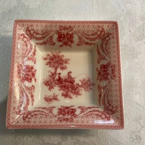 Florence by Skye McGhie fine porcelain nut bowl
